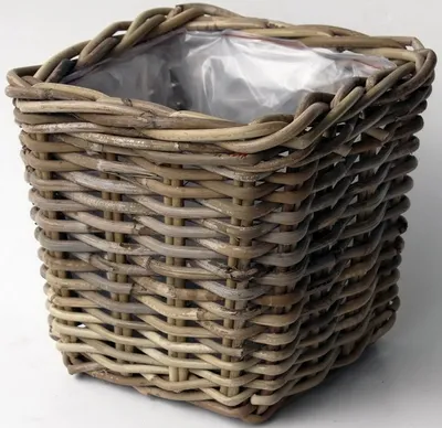 Produktbild von VAN DER LEEDEN Rattan Übertopf Grau quadratisch mit Folienauskleidung 27 cm