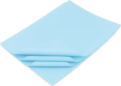 Obrázek produktu pro Hladký hedvábný papír 20 g 38 x 50 cm světle modrý - Dekorační papír - 100 listů