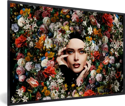 Produktbild von MuchoWow® Gerahmtes Poster Blume - Frauen - Porträt - Botanisch 90x60 cm - Poster mit Schwarzem Bilderrahmen Wandposter Rahmen Foto Bilder - Fotorahmen - Foto-Plakat