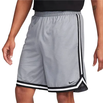Produktbild von Nike Herren Shorts Dri-FIT DNA mit 21 cm Schrittlänge und Reißverschlusstaschen