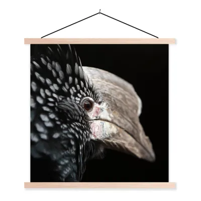 Produktbild von MuchoWow® Textilposter Vogel - Schnabel - Federn 60x60 cm mit holzfarbenen Rahmen - Wanddekoration