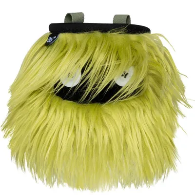 Kletterchalkbag "Felix & Freunde" von 8b+; flauschiges; leuchtend gelbes Design mit zwei Augen.