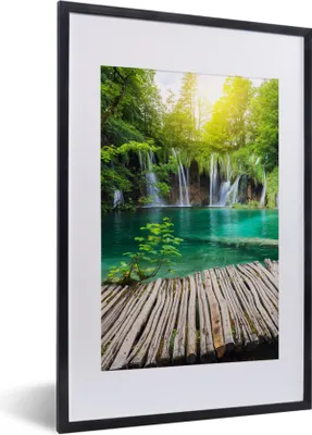 Produktbild von MuchoWow® Gerahmtes Poster Brücke - Wasserfall - Natur 40x60 cm - Poster mit Schwarzem Bilderrahmen Wandposter Rahmen Foto Bilder - Poster in Rahmen