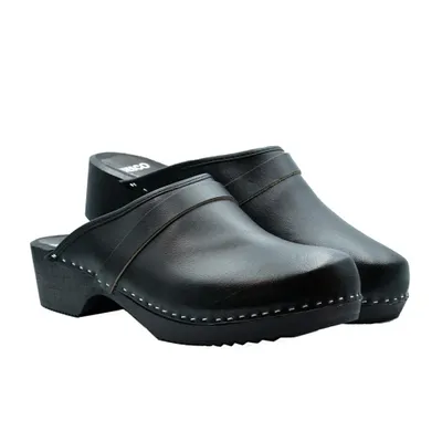 Produktbild von Bequeme schwarze Damen Holzclogs Größe 39 klassisch schwedisch handgefertigt