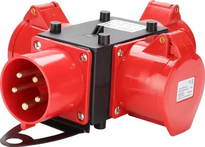Obrázok produktu pre Rozvádzač VINGO 3 x CEE 400V/32A IP44 Zásuvka CEE 5-pólová S bezpečnostnými výklopnými krytmi Na stavenisko