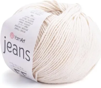 Produktbild von Yarn Art Jeans 05 Cream Strickgarn