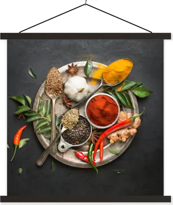 Produktbild von MuchoWow® Textilposter Gewürze - Teller - Pfeffer - Schwarz - Löffel - Silber 90x90 cm mit schwarzem Rahmen - Magnetisches