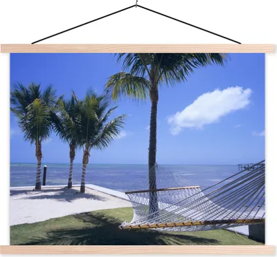 Produktbild von MuchoWow® Textilposter Meer - Hängematte - Palme 40x30 cm mit holzfarbenen Rahmen - Bilder