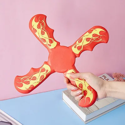 Imagen del producto de Bumerán de goma para niños, 1 unidad. Juguete deportivo para exteriores, color rojo