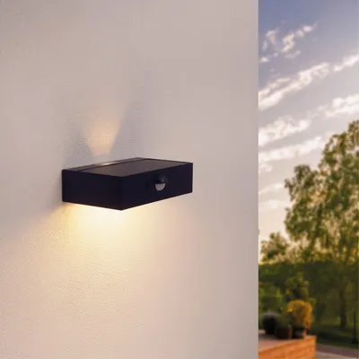 Produktbild von Ledvion Moderne Solar LED Wandlampe sensor 3W Warmweiß IP65 Schwarz Mit