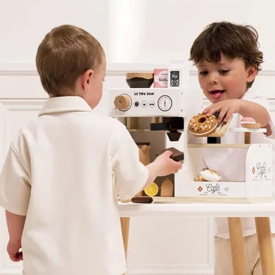 Image de Le Toy Van Kavárna