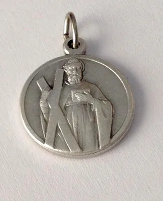 Imagen del producto de Medalla del Apóstol Andrés, símbolo espiritual, hecha a mano, para fines religiosos