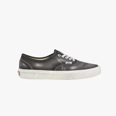 Zdjęcie produktu dla Buty sportowe Vans Authentic Wave – czarne