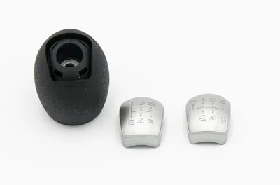Immagine prodotto di Pomello del cambio con copertura, 5 marce / 6 marce, compatibile con Iveco Daily IV V 42561576