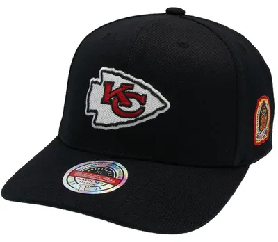 Produktbild von Mitchell & Ness NFL Black Out Classis Red Snapback Cap Kansas City Chiefs black