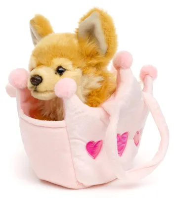 Produktbild von Uni-Toys - Chihuahua braun, mit Prinzessinentasche - 18 cm (Länge) - Plüsch-Hund - Plüschtier, Kuscheltier