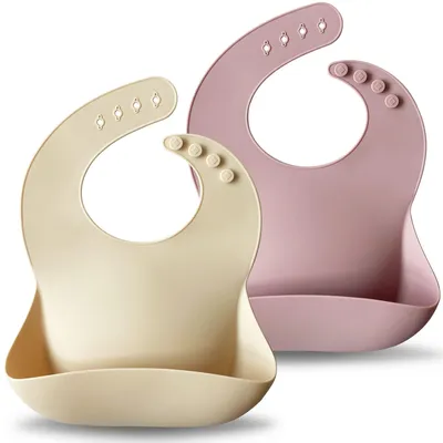 Produktbild von Set mit 2 Silikon-Lätzchen für Babys, BPA-frei (Fuchsia/Hautfarben)