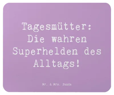 Produktbild von Mr. & Mrs. Panda Mousepad Spruch Tagesmutter Superheld - Lavendeltraum - Geschenk, mousematte, Mauspad, Kinderbetreuung, Beruf, Berufspassion, Alltagshelden, Anerkennung