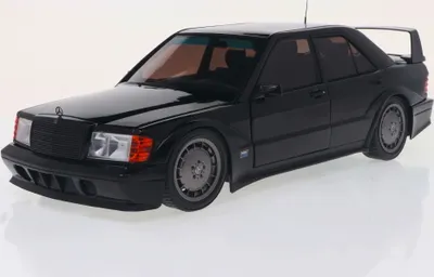 Produktbild von Solido 421186486 Mercedes 190 W201 Evo 2 1990 schwarz 1:18