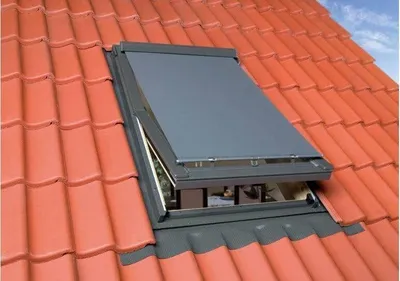 Produktbild von BAUBAY Hitzeschutz-Markise für Dachfenster 66/118 FAKRO | ARON | ERW | OPTILIGHT +Stab | bis zu 74% effektiver Hitzereduktion | einfache Montage | Lichtfilterung | 100% Polyester | UV-Schutz
