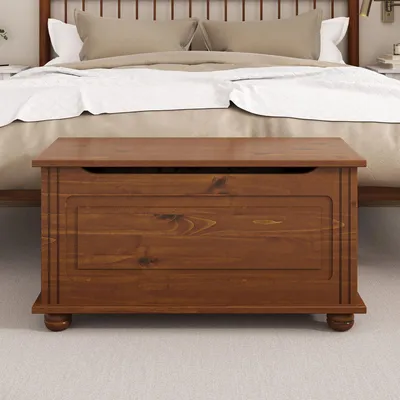 Produktbild von Sitztruhe BRISTOL aus Massivholz, Kastanie Finish - Truhe im Landhausstil, vielseitige Sitzbank, Kiste Massivholz mit sicherem Klemmschutz, Truhenbank ideal zur Aufbewahrung