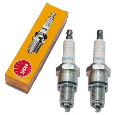 Obrázek produktu pro Sada zapalovacích svíček NGK, 2 ks BPR6ES, odrušené, délka závitu 19,0 mm, průměr 14,0 mm, 4008 / 4852 / 7678 / 7822 / 94811