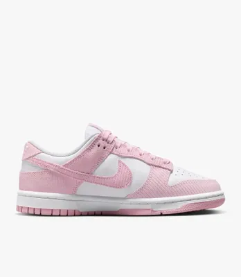 Produktbild von Nike Dunk Low Pink Corduroy (W) EU 40