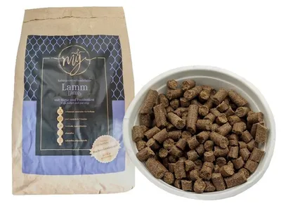Produktbild von My Trockenfutter Weidelamm mit Hirse und Pastinake 1,5kg mÿ kaltgepresst für Hunde ohne künstliche Zusatzstoffe