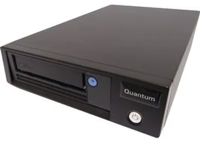 Produktbild von Quantum LTO-5 Tape Drive - 1,5TB (Native)/3TB (Compressed) - SAS - 1/2H Höhe - Tabletop - Linear Tape