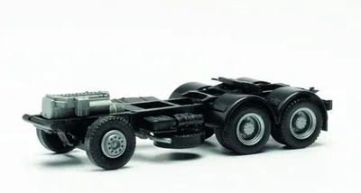 Produktbild von Herpa 085793 - 1:87 Teileservice Fahrgestell Zugmaschine 3achs MAN/Roman Diesel