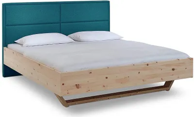 Produktbild von Bett Luganox aus Zirbe massiv 160x200 cm mit Stoffkopfteil Petrol