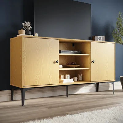 Zdjęcie produktu dla Szafka pod TV SONNI, 2-drzwiowy stolik pod TV, 3 otwarte przegrody, 135 x 35 x 70 cm, niska płyta pod TV 60 cali, z otworem na kable, półka pod TV, oryginalny kolor drewna