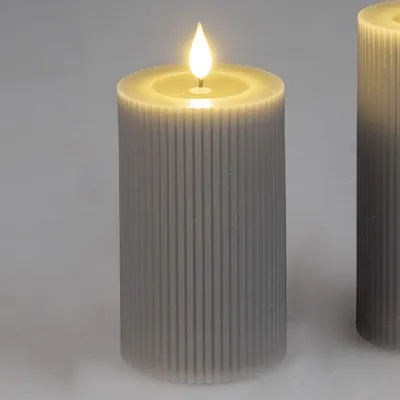 Produktbild von LED Kerze STREIFEN H. 12.5cm D. 7.5cm grau mit Timer Formano