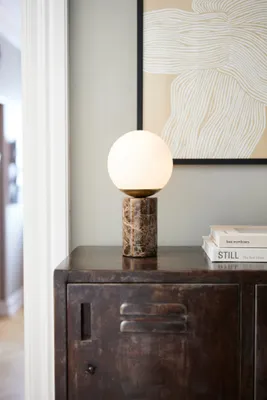 Produktbild von Lilly Marble | Tischlampe | Braun