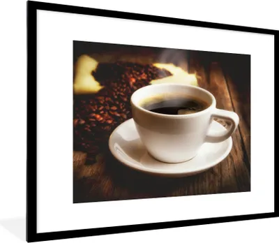 Produktbild von MuchoWow® Gerahmtes Poster Eine heiße Tasse Kaffee mit Kaffeebohnen 80x60 cm - Poster mit Schwarzem Bilderrahmen Wandposter Rahmen Foto Bilder - Schlafzimmer-Dekorationen - Fotoposter