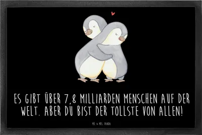 Produktbild von Mr. & Mrs. Panda fußmatte Pinguine Kuscheln 40 x 60 cm - Schwarz - Geschenk, Abtreter, Fußabstreifer, für Freundin, Hochzeitstag, Schmutzfänger, Türmatte, Jahrestag