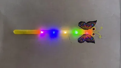 Image de Baguette papillon avec effets lumineux 38 cm