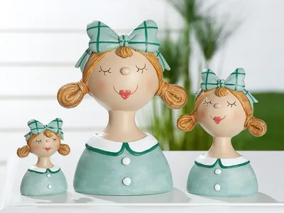 Produktbild von Gilde Poly Figur Dame " Bettylou " VE 4 20462