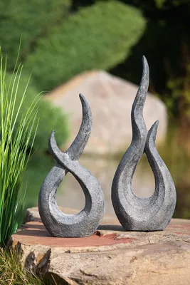 Produktbild von Gilde Skulptur, "Flame", Magnesia, grau, , L. 15 cm, B. 27 cm, H. 60 cm  36060