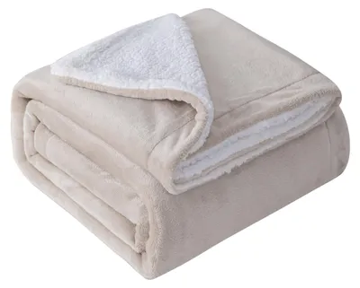 Produktbild von Flauschige Kuscheldecke Sherpa Coral extra weich & warm Wohndecke Flanell Fleecedecke , Größe:150 cm x 200 cm, Farbe:Beige
