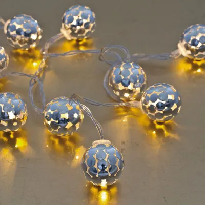 Produktbild von LED-Minilichterkette, 10 warmweiße LED 100 cm Metallkugel silber
