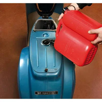 Image de Lampe à double compartiment 5,5 + bidon de carburant 3L