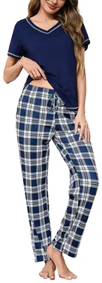Image de Ensemble de pyjama en coton pour femmes, manches courtes, pantalon à motifs carreaux