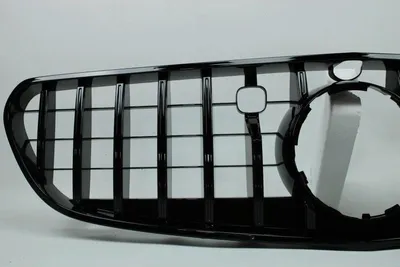 Immagine prodotto di Griglia radiatore per Mercedes S coupé cabrio C217 A217 Facelift Panamericana look nero
