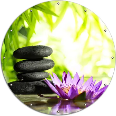 Produktbild von Wallario rundes Outdoor-Poster für Garten oder Balkon, Motiv Steinstapel in schwarz mit Blumenblüte in lila, 120 cm Durchmesser