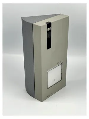 Produktbild von Gehäuse mit Winkel 30 °, Grau metallic, kompatibel mit Comelit Quad Videotelefon, BT30--GR