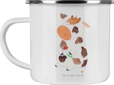Produktbild von Mr. & Mrs. Panda Teetasse Kuh - Weiß - Geschenk, becher emaille, Motivtion, Träume, Pott, Landwirtin, Magie, Teebecher, Tasse, Spruch, Hof
