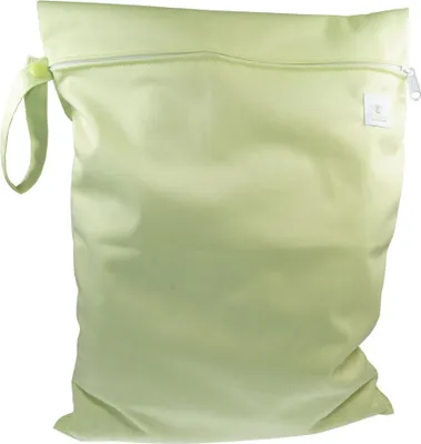 Produktbild von Blümchen wasserdichter Windelsack PUL unifarben mit Zip hellgrün