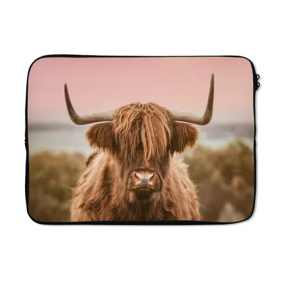 Produktbild von MuchoWow® Laptop Hülle 14 ZollKuh - Schottischer Highlander - Tier Laptoptasche - Laptoptasche - Stoßsicher - Schutzhaube