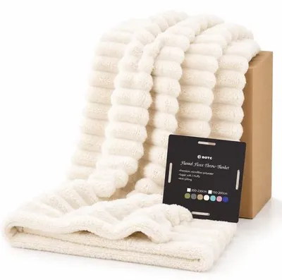 Produktbild von Unyqoos® BOTC Fleece-Decke 150x200 cm – Luxus Flanell-Fleece Plaid, superweich & warm, atmungsaktiv, creme (gebrochenweiß)